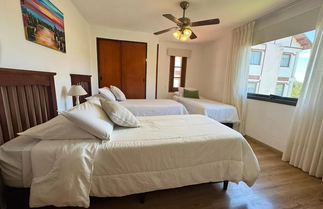 Hotel L' Hirondelle (Adults Only)-1